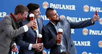 Thomas Mueller, Robert Lewandowski y Arturo Vidal.