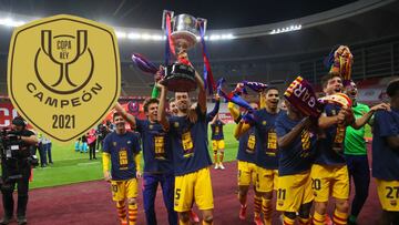 El Barça luce logo de campeón