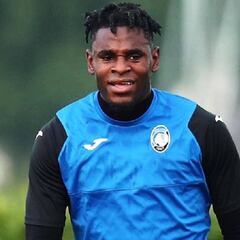 Atalanta entrena sin Duván Zapata previo a Champions