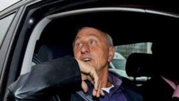 Cruyff provoca la dimisión de toda la cúpula del Ajax