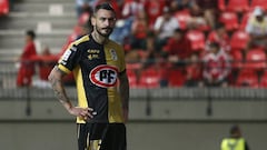 Mauricio Pinilla criticó duramente la orden de jugar sin público