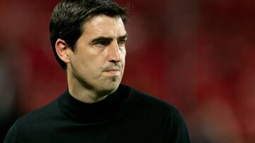 Iraola, en el derbi contra el Atl¨¦tico.