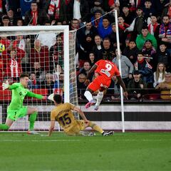 El Almería transforma la carrera de El Bilal Touré