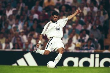 Exfutbolista. Leyenda del Real Madrid.
