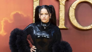 Rosal赤a, muy criticada por sus transparencias en el estreno de 'El Rey Le車n'