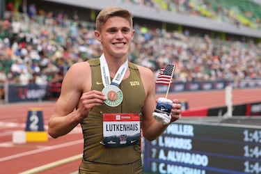 “Esto es como LeBron, Kobe y Tiger”: locura con el rayo de 16 años