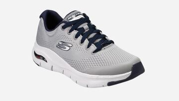 Chollo del día: las Skechers Arch Fit en gris se desploman a menos de 55 euros en Amazon.