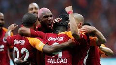 Falcao marca y sale como figura en triunfo de Galatasaray