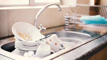 Reducing visual clutter helps ease cognitive load while preparing food.