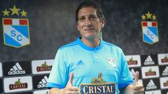 El peculiar motivo por el que Mario Salas no pudo debutar con el Sporting Cristal