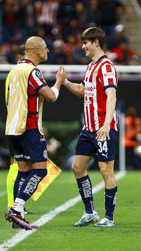 Armando Gonzalez celebrates his goal 3-0 with Javier Chicharito Hernandez of Guadalajara during the round one second leg match between Guadalajara and Cibao FC as part of the CONCACAF Champions Cup 2025, at Akron Stadium on February 12, 2025 in Guadalajara, Jalisco, Mexico.