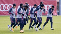 El Bayern, en el entrenamiento en M&uacute;nich antes de volar a Madrid.