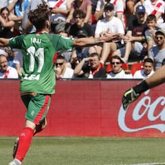 Demoliciones Ibai y el Alavés dejan al Rayo por los suelos