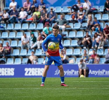 La locura que fue el Andorra-Villarreal B deja cuatro jugadores en el once de la jornada. Mika Mármol puso uno de los tantos con un disparo desde fuera del área que fue con música a la escuadra.