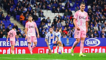 Roberto, durante el partido entre Espanyol y Real Oviedo.