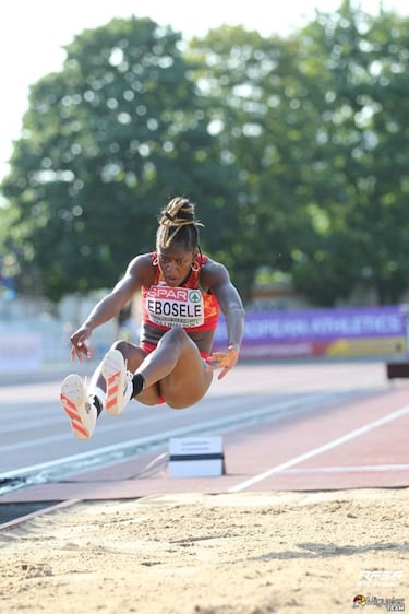 Tessy Ebosele, subcampeona del mundo de triple salto