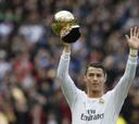 Cristiano ofreció su segundo Balón de Oro al Bernabéu