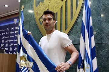 Manolo Reina, hoy en el M¨¢laga, tap¨® la porter¨ªa del Mallorca cuatro a?os al racinguista Parera.