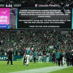 Eagles y Cowboys: duelo inaugural interrumpido por mal tiempo