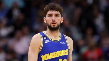 NEW ORLEANS, LOUISIANA - NOVEMBER 04: Ty Jerome #10 of the Golden State Warriors reacts against the New Orleans Pelicans during a game at the Smoothie King Center on November 04, 2022 in New Orleans, Louisiana. NOTE TO USER: User expressly acknowledges and agrees that, by downloading and or using this Photograph, user is consenting to the terms and conditions of the Getty Images License Agreement. (Photo by Jonathan Bachman/Getty Images)