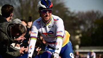El ciclista eslovaco Peter Sagan, antes de la salida en la Mil¨¢n-San Remo 2023.
