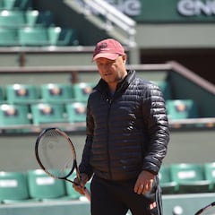 Terapia de choque: Djokovic rompe con todo su equipo