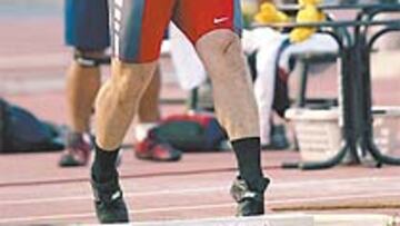 <b>MAGNITUD LEONESA</b>. Manolo Martínez se acercó a la barrera de los 21 metros y sólo el estadounidense Nelson pudo batirle. Merlene Ottey fue sexta y centró la atención del público en la reunión organizada por Madrid 2012.