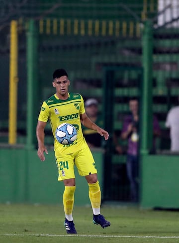 El lateral colombiano ha disputado solo un partido en la actual temporada y fue en el partido de ida de la Recopa Sudamericana