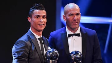 Cristiano junto a Zidane, en los Premios The Best