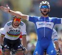 Gaviria debuta con victoria y Froome y Nairo ceden tiempo