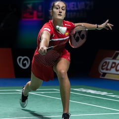 Clara Azurmendi y Beatriz Corrales caen en el dobles