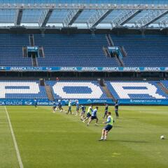 El plan de ajustes del Depor: bajar fichas y aumentar pluses