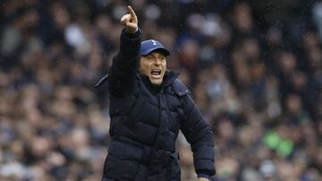 Soccer Football - Premier League - Tottenham Hotspur v Wolverhampton Wanderers - Tottenham Hotspur Stadium, London, Britain - February 13, 2022 Tottenham Hotspur manager Antonio Conte Action Images via Reuters/Peter Cziborra EDITORIAL USE ONLY. No use wit