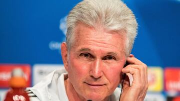 El t&eacute;cnico del Bayern M&uacute;nich, Jupp Heynckes, durante una rueda de prensa.