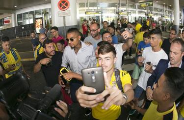 Gran expectación en la llegada de Boateng a Las Palmas