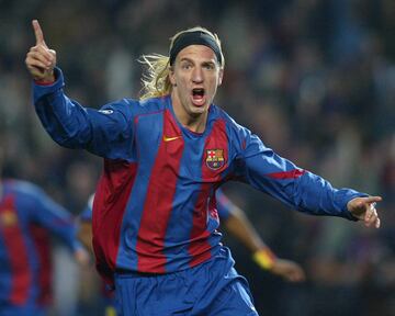 Jugó dos temporada en el Barcelona (desde 2004 a 2006) y una en el Mallorca, la 2006-07.