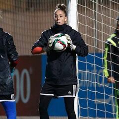 Lola Gallardo se cae de la convocatoria y entra Patricia Larqué
