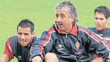 <b>POR LAS BAJAS. </b>Preciado, ante las ausencias de varios jugadores contra la Ponferradina, tiene claro ya el equipo que alineará.