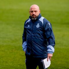 Manolo González: “No contemplamos nada que no sea ganar los cuatro partidos que quedan”