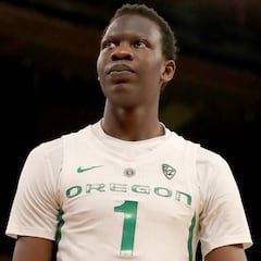 Bol Bol, hijo de Manute y gran candidato a ser nº1 del 'draft', se perderá el resto de la temporada