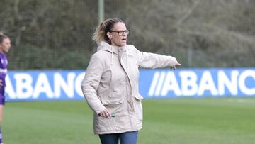 26/11/22 PARTIDO FUTBOL FEMENINO
LIGA F
DEPOR ABANCA TENERIFE FEMENINO Irene Ferreras