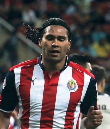 Los 5 momentos de Carlos "Gullit" Peña