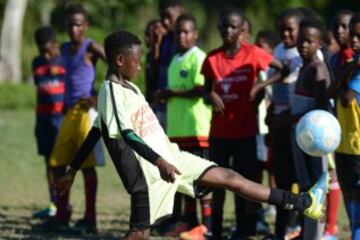 El fútbol como medio para salir de la pobreza infantil en Honduras