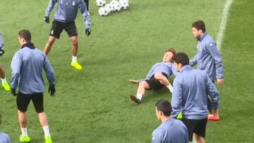 El susto de Modric tras una caída en el entrenamiento