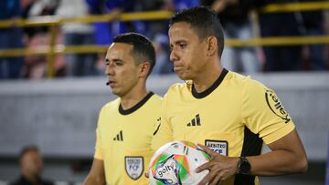 Bismark Santiago, árbitro colombiano.