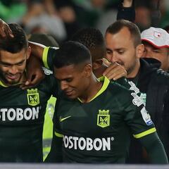 Nacional se aplica en defensa para chocar con Envigado