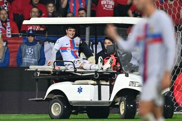 2-4. Pablo Torre, tras marcar el cuarto gol, se retira por lesión