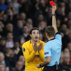 Vrsaljko fue expulsado en el minuto 9 y Simeone, en el 12'