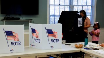 People vote at St Andrew's church during the 2024 U.S. presidential election on Election Day in Erie, Pennsylvania, U.S., November 5, 2024. REUTERS/Shannon Stapleton