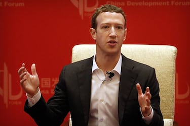 Iker Jimnez explota contra Taylor Swift y Mark Zuckerberg por bienquedas: Hipcritas